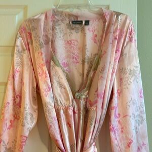 Apt 9 Intimates Silk feel 2 piece